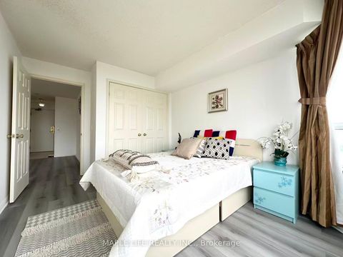 Photo 14 at 1103 - 5001 Finch Avenue E, Agincourt North, Toronto