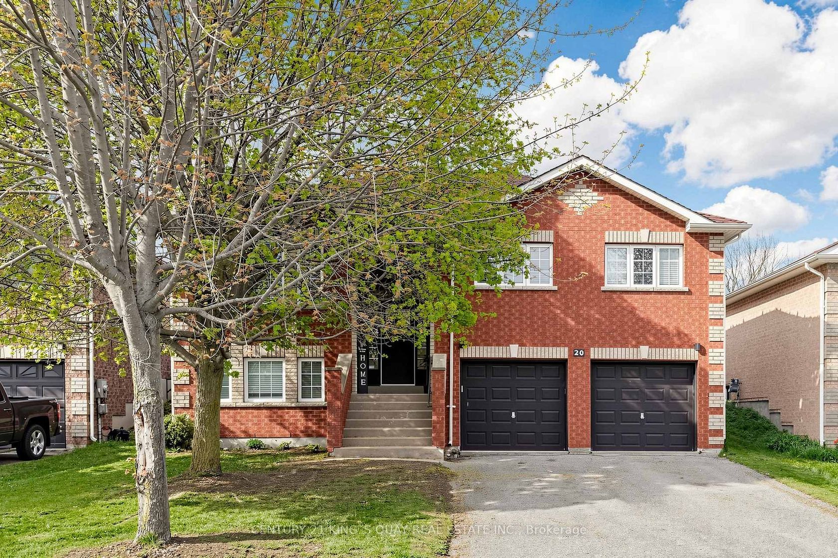 20 Kerfoot Crescent, Keswick North, Georgina photo number 2