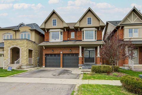 Photo 2 at 50 Brumstead Drive, Jefferson, Richmond Hill