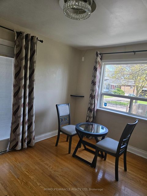 Photo 7 at 25 Chandler Drive, Woburn, Toronto