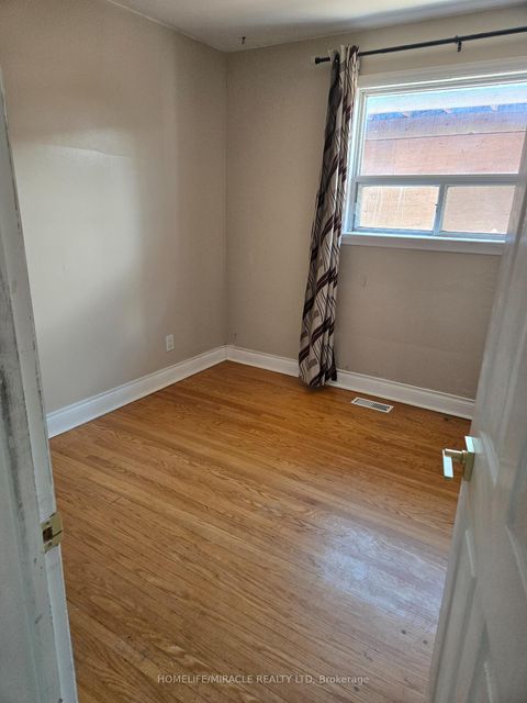 Photo 17 at 25 Chandler Drive, Woburn, Toronto