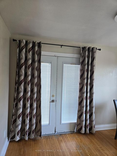 Photo 18 at 25 Chandler Drive, Woburn, Toronto