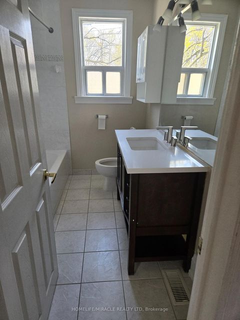 Photo 19 at 25 Chandler Drive, Woburn, Toronto
