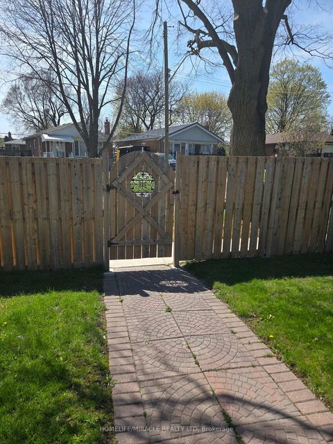 Photo 35 at 25 Chandler Drive, Woburn, Toronto
