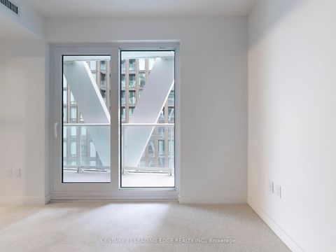 Photo 9 at 2212 - 230 Simcoe Street, Chinatown, Toronto