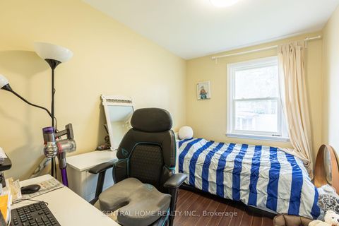 Photo 19 at 307 Boisdale Avenue, Harding, Richmond Hill