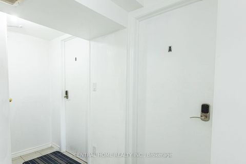 Photo 22 at 307 Boisdale Avenue, Harding, Richmond Hill