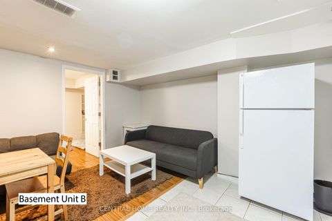 Photo 30 at 307 Boisdale Avenue, Harding, Richmond Hill