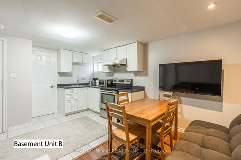 Photo 31 at 307 Boisdale Avenue, Harding, Richmond Hill