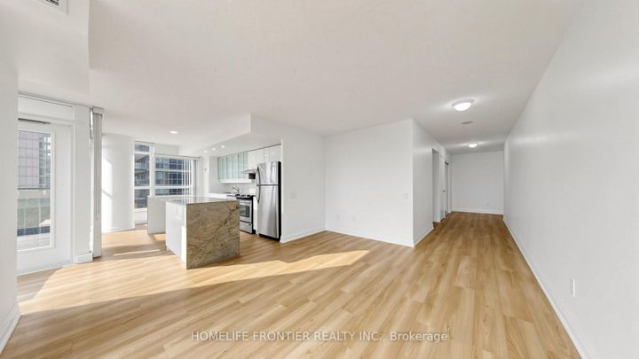 Photo 7 at 321 - 19 Singer Court, Bayview Village, Toronto
