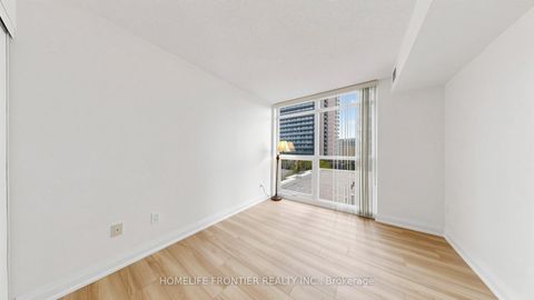 Photo 16 at 321 - 19 Singer Court, Bayview Village, Toronto