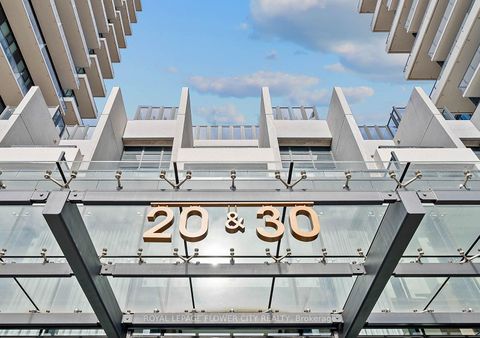 Photo 2 at 938 - 20 Inn On The Park Drive, Don Mills, Toronto