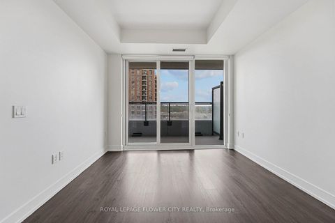 Photo 9 at 938 - 20 Inn On The Park Drive, Don Mills, Toronto