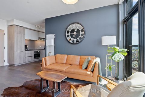 Photo 2 at UPH02 - 181 Sterling Road, Dufferin Grove, Toronto