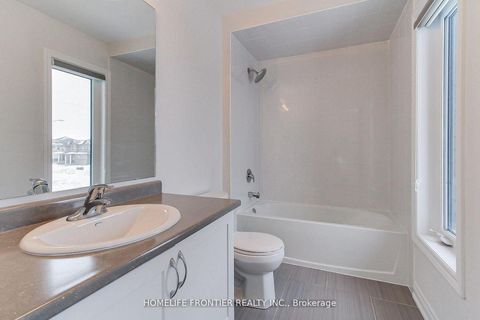 Photo 29 at 145 Terry Fox Drive, Rural Barrie Southeast, Barrie