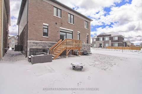 Photo 34 at 145 Terry Fox Drive, Rural Barrie Southeast, Barrie