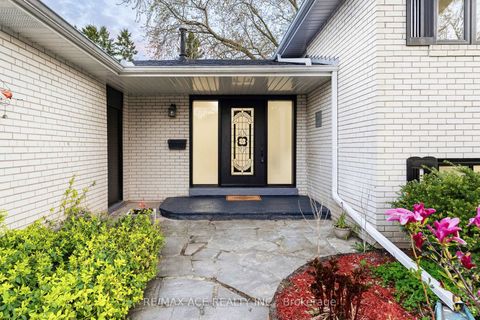 Photo 5 at 399 Lawson Road, Centennial Scarborough, Toronto