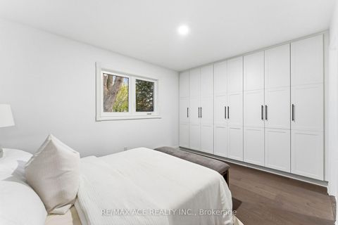 Photo 22 at 399 Lawson Road, Centennial Scarborough, Toronto
