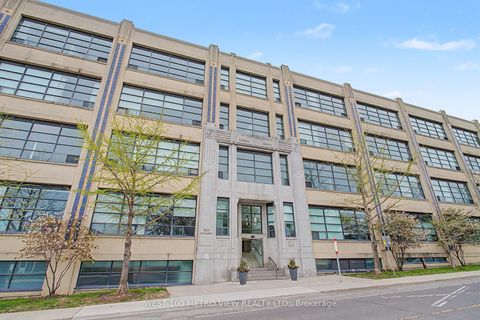Photo 24 at 415 - 1001 Roselawn Avenue, Belgravia, Toronto