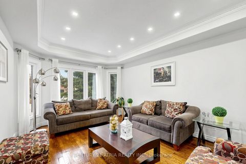 Photo 4 at 118 May Avenue, North Richvale, Richmond Hill