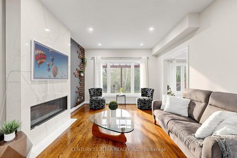 Photo 7 at 118 May Avenue, North Richvale, Richmond Hill