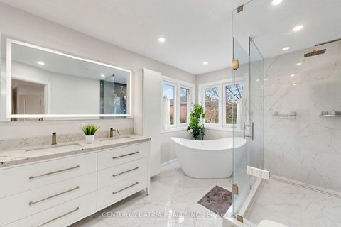 Photo 24 at 118 May Avenue, North Richvale, Richmond Hill