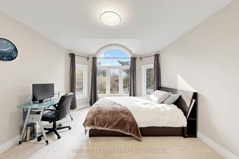 Photo 29 at 118 May Avenue, North Richvale, Richmond Hill