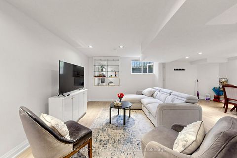Photo 30 at 118 May Avenue, North Richvale, Richmond Hill