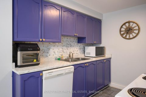 Photo 4 at 97 NATHAN Crescent, Painswick South, Barrie