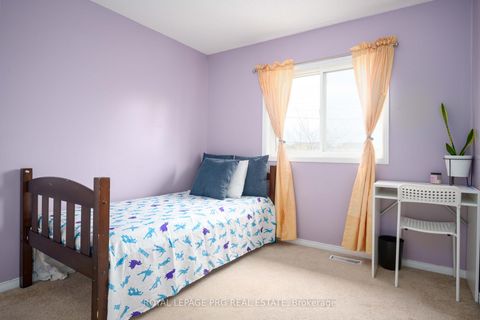 Photo 8 at 97 NATHAN Crescent, Painswick South, Barrie