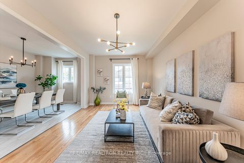 Photo 9 at 84 - 15 Old Colony Road, Oak Ridges Lake Wilcox, Richmond Hill