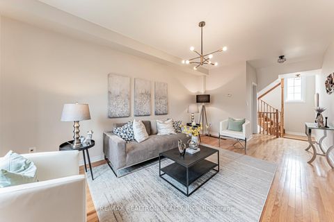 Photo 10 at 84 - 15 Old Colony Road, Oak Ridges Lake Wilcox, Richmond Hill