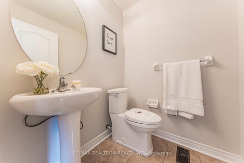 Photo 20 at 84 - 15 Old Colony Road, Oak Ridges Lake Wilcox, Richmond Hill