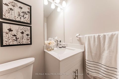 Photo 27 at 84 - 15 Old Colony Road, Oak Ridges Lake Wilcox, Richmond Hill