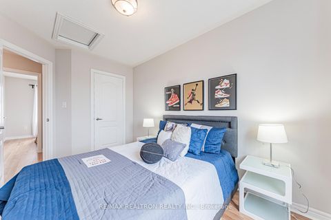Photo 30 at 84 - 15 Old Colony Road, Oak Ridges Lake Wilcox, Richmond Hill