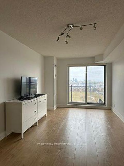 Photo 5 at 1009 - 1 De Boers Drive, CFB, Toronto