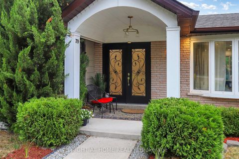 Photo 2 at 388 Bouchier Street, Historic Lakeshore Communities, Georgina