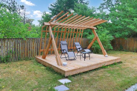 Photo 33 at 388 Bouchier Street, Historic Lakeshore Communities, Georgina