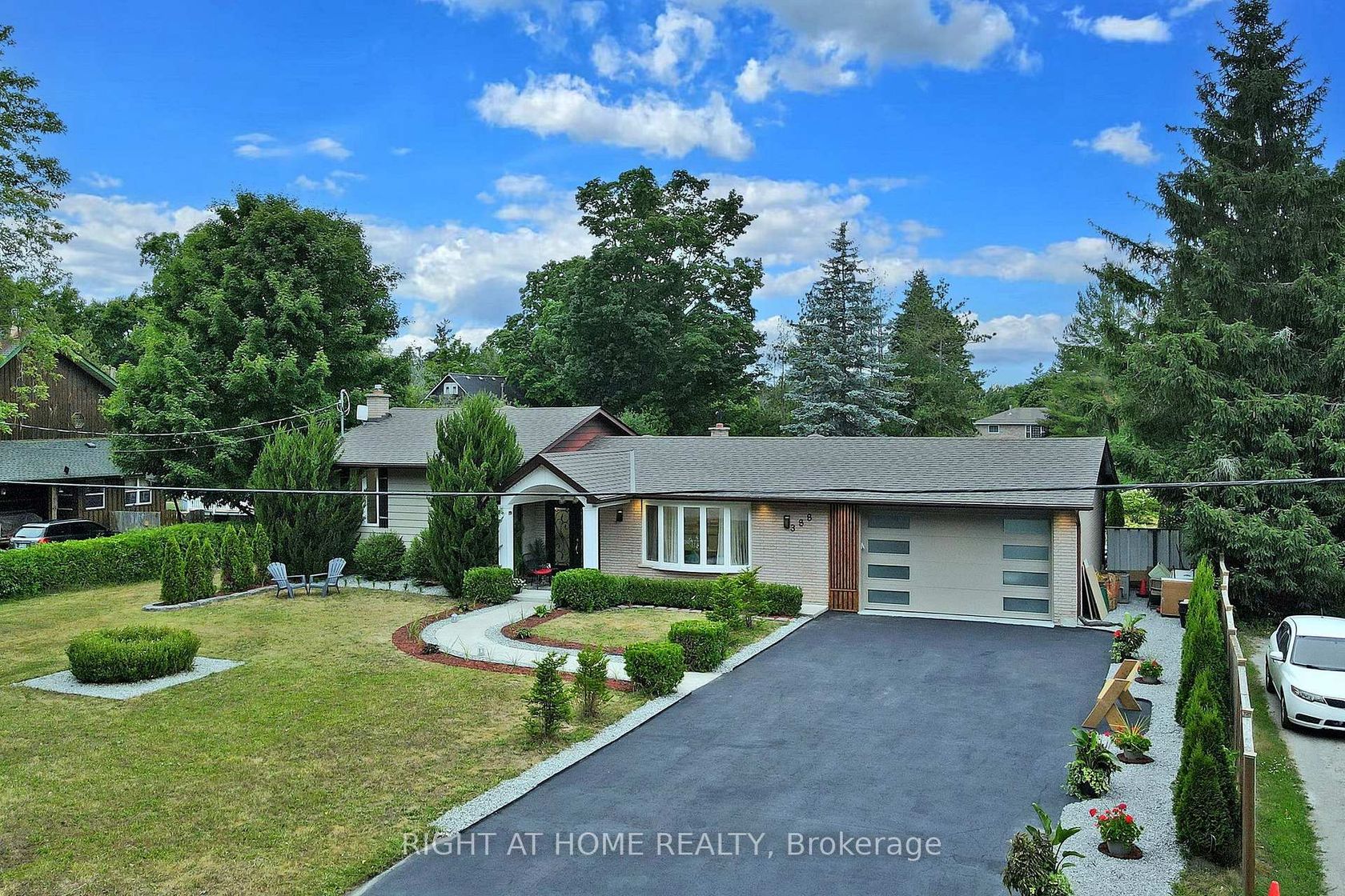 388 Bouchier Street, Historic Lakeshore Communities, Georgina photo 3