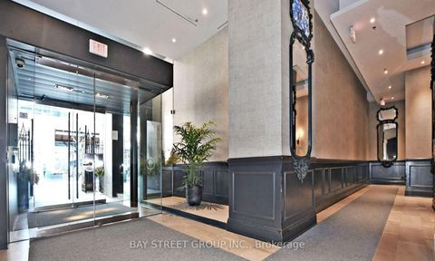 Photo 3 at 403 - 375 King Street W, Waterfront Communities C1, Toronto