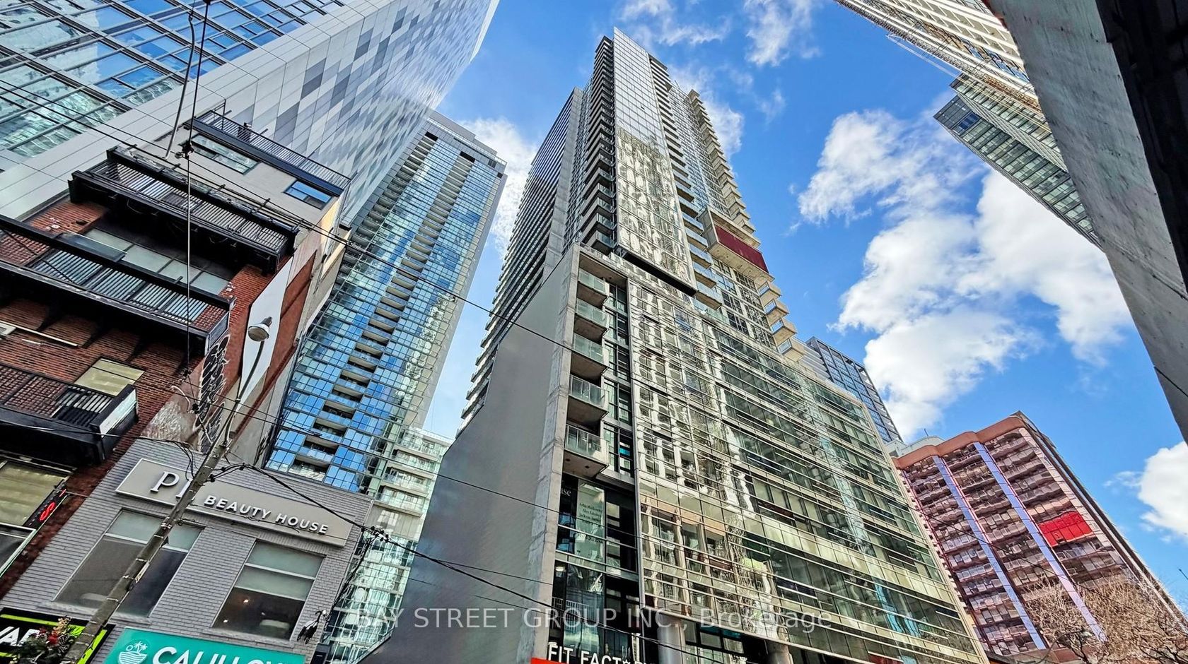 403 - 375 King Street W, Waterfront Communities C1, Toronto photo number 2
