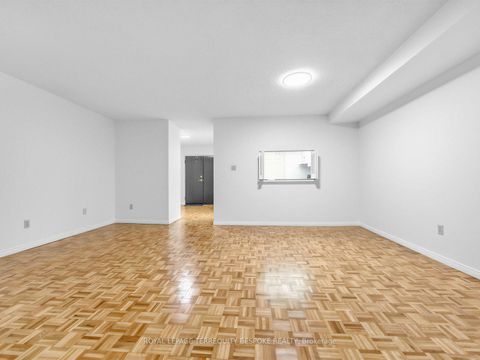 Photo 17 at 406 - 211 St Patrick Street, Chinatown, Toronto