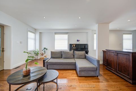 Photo 8 at 95 Hopedale Avenue, Broadview North, Toronto