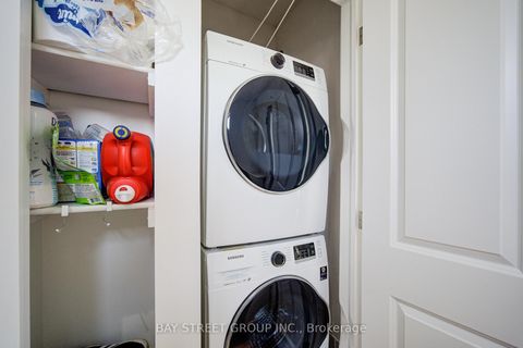 Photo 32 at 95 Hopedale Avenue, Broadview North, Toronto