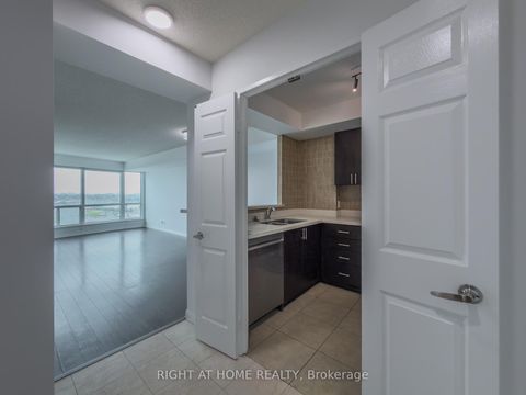 Photo 1 at 1008 - 8 Lee Centre Drive, Woburn, Toronto