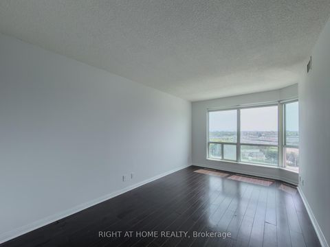 Photo 14 at 1008 - 8 Lee Centre Drive, Woburn, Toronto