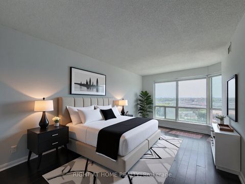 Photo 15 at 1008 - 8 Lee Centre Drive, Woburn, Toronto
