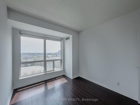 Photo 23 at 1008 - 8 Lee Centre Drive, Woburn, Toronto
