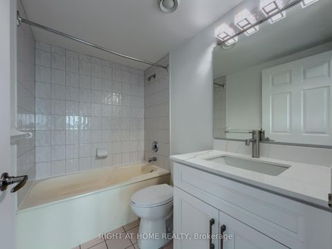 Photo 26 at 1008 - 8 Lee Centre Drive, Woburn, Toronto