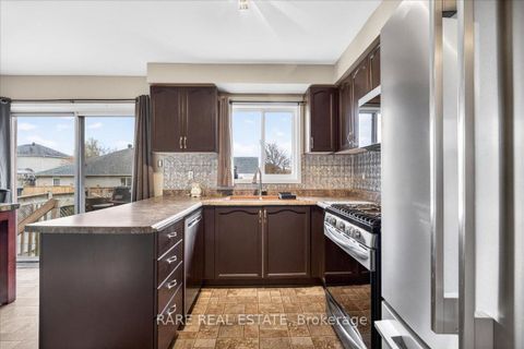 Photo 11 at 1082 Kensington Street, Alcona, Innisfil